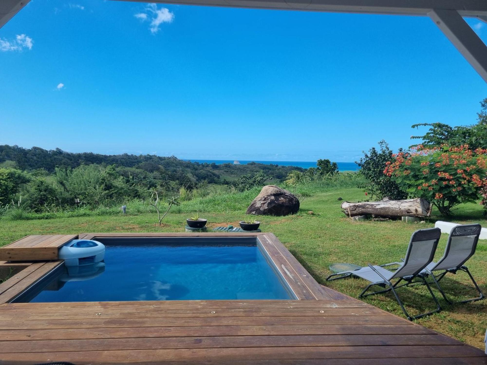 Les Hauts Du Papillon - Piscine Et Vue Mer - Sainte-Rose Exterior photo